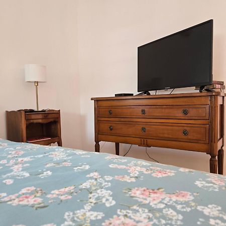 サン・サトゥルマン La Tour Noble Bed & Breakfast エクステリア 写真